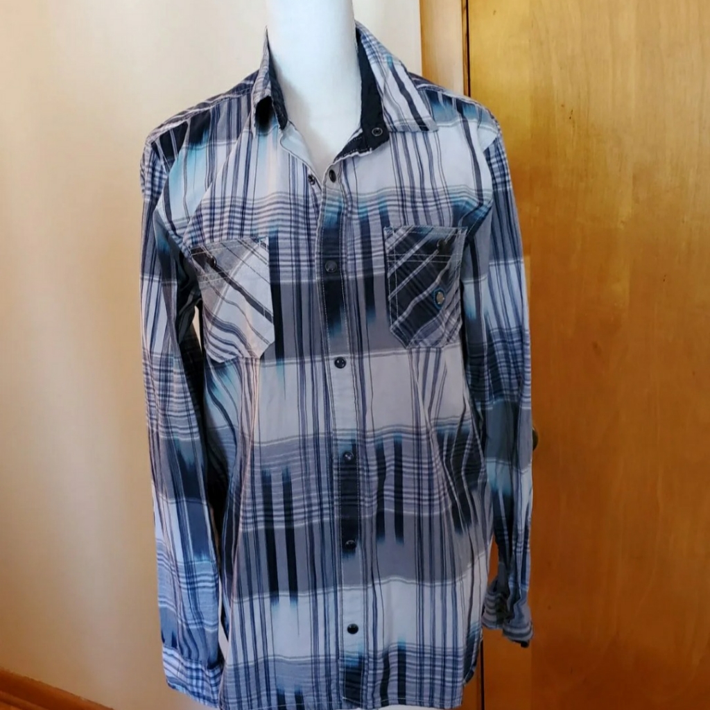 Buffalo David Button Down Size Medium